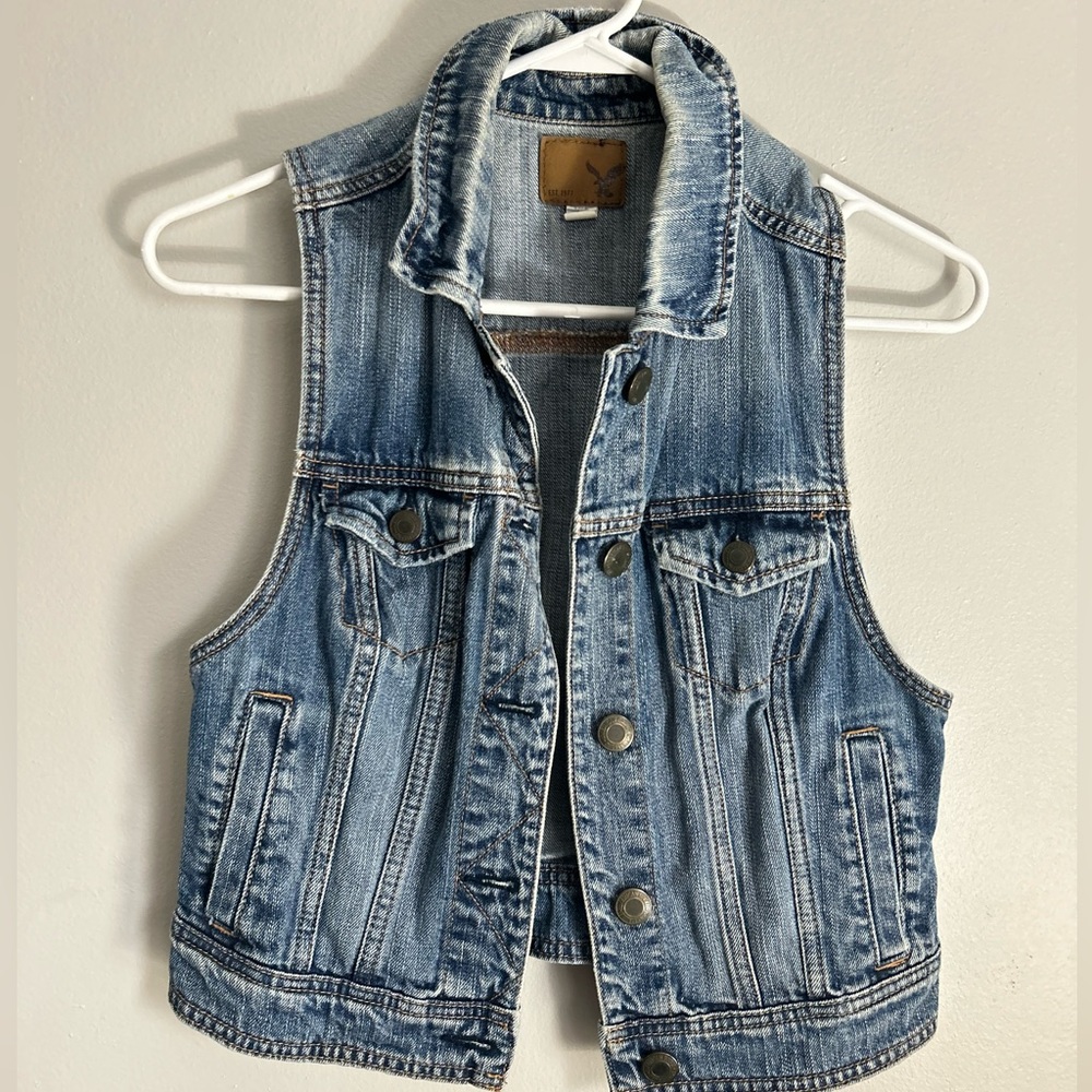 American Eagle Jean Jacket Vest 🦅